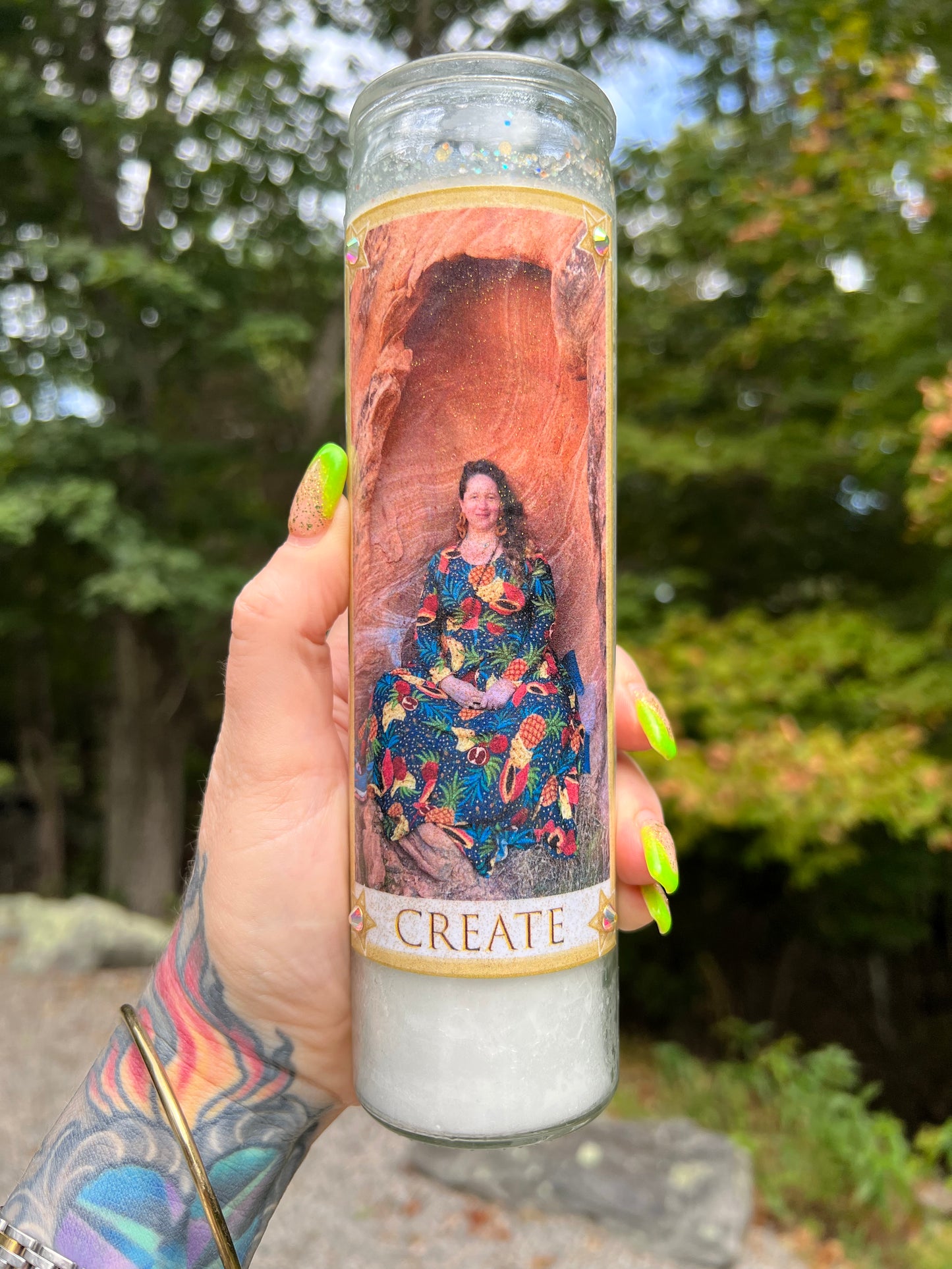 CREATE Guru Jagat Candle